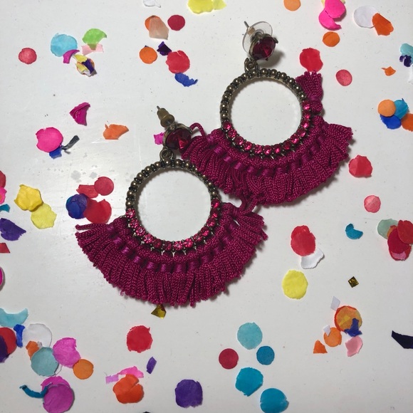 Magenta statement earrings - Picture 1 of 2